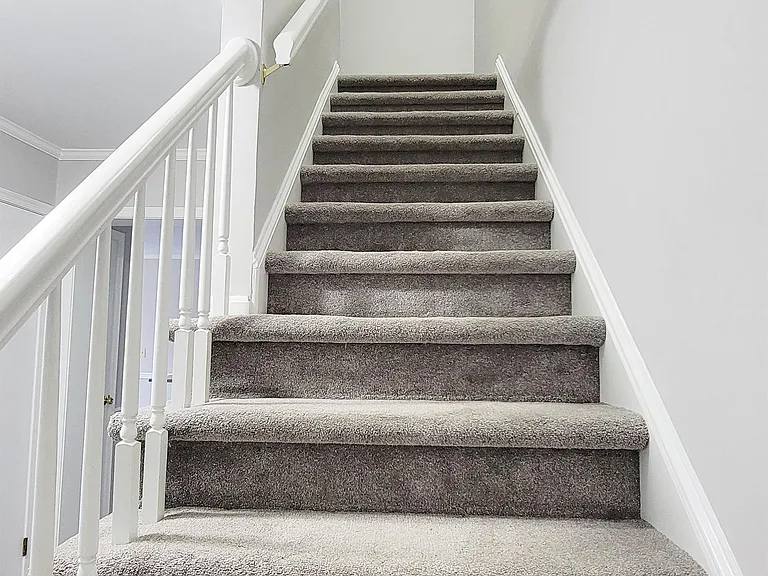 830 Larch Way #1 — Photo 20
