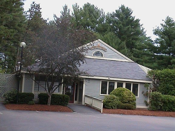 Club House w/I/G pool