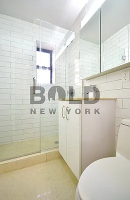 Rented by Bold New York | media 18