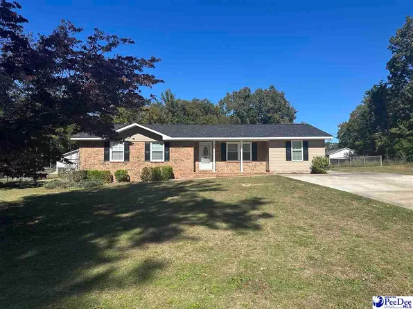 208 Watson Cir, Hartsville, SC 29550