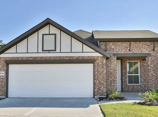 204 Laura Leigh Ln, Angleton, TX 77515
