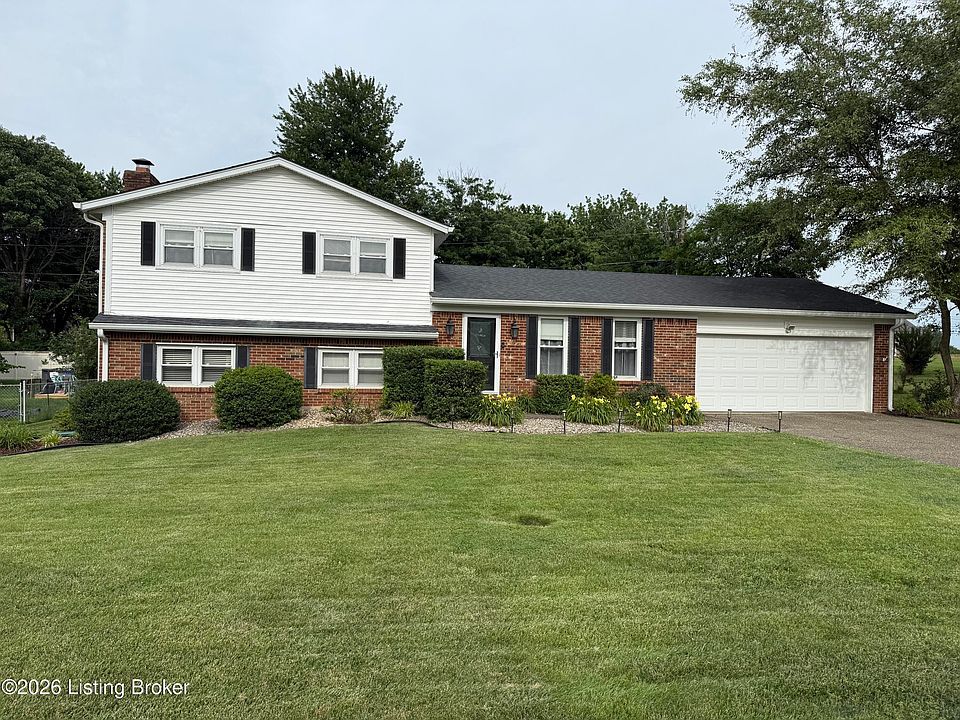 1st image of 904 Tyler Cir