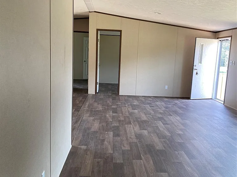 20511 Old Houston Rd — Photo 2