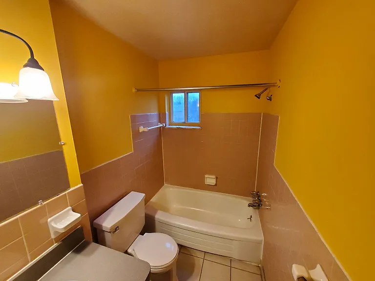 23755 Banbury Cir #1 — Photo 19