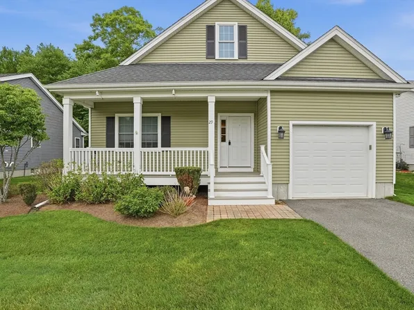 29 Rachaels Way, Brockton, MA 02302