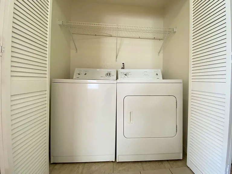 7211 Indian Creek Ln #203 — Photo 18