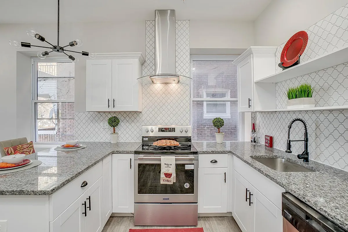 Building Photo - 2517 Linden Ave #12