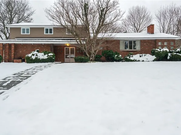 5223 Duane Dr, Fayetteville, NY 13066