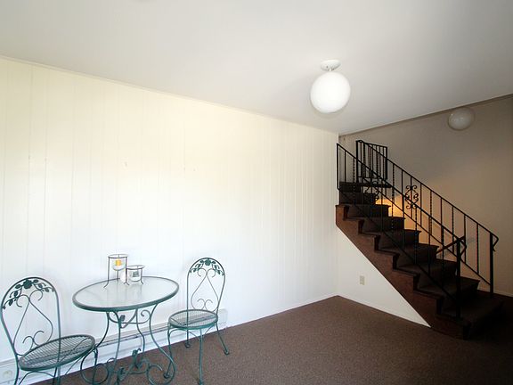 2nd image of 4913 W Oakwood Dr