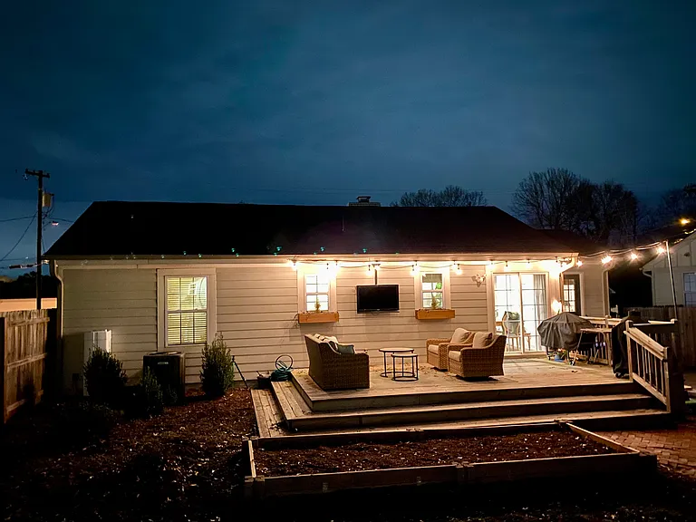32 Potomac Ave — Photo 18