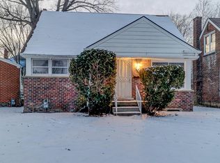 18615 Codding St, Detroit, MI 48219