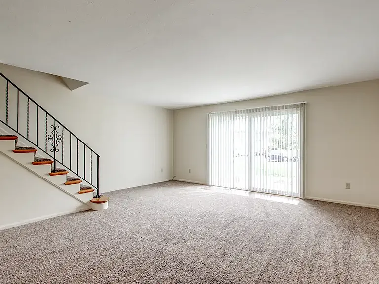 Northbury Colony — Photo 21