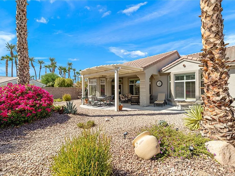 35241 Rosemont Dr — Photo 38