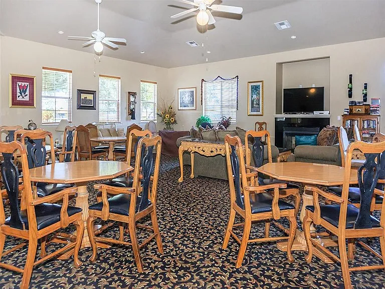 Heritage II Luxury Senior Apts — Photo 24