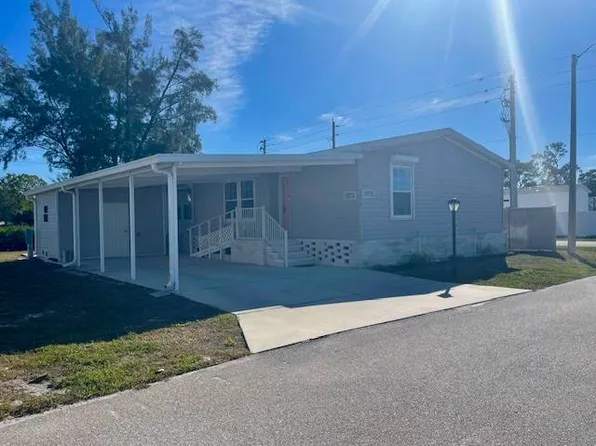 1240 Orchid Ct #1240, Naples, FL 34110