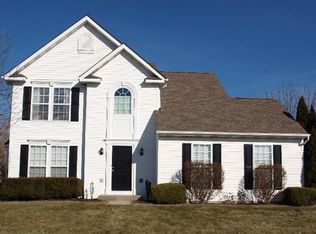 10033 Edgerton Dr, Miamisburg, OH 45342