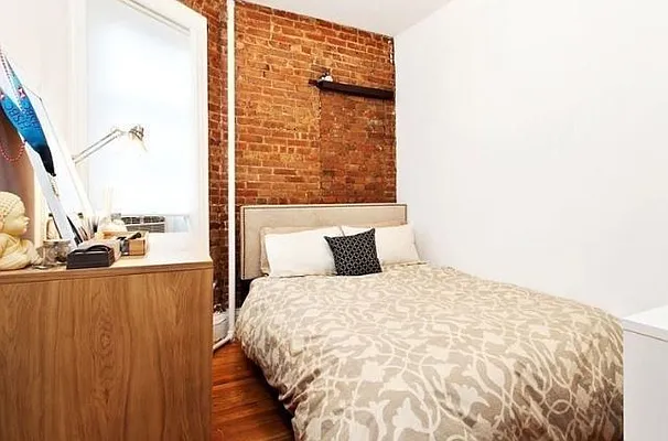 Rented by LJ Sloane Management | media 27