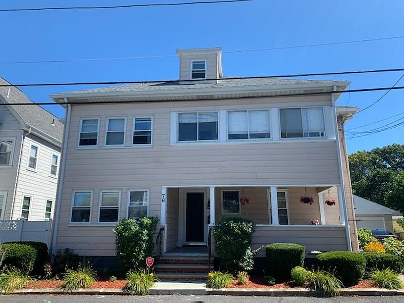 76 Phipps St, Quincy, MA 02169