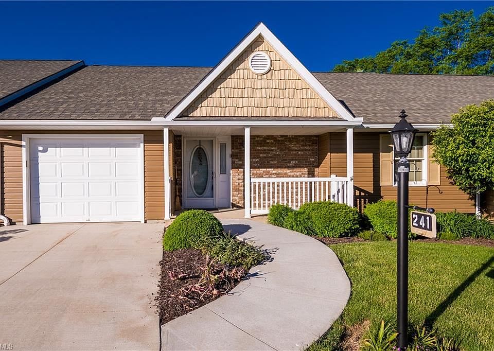 1st image of 241 Park Place Dr