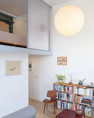 Rented by R New York | media 4