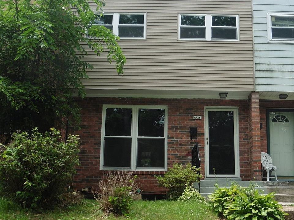1st image of 1526 S 13th St