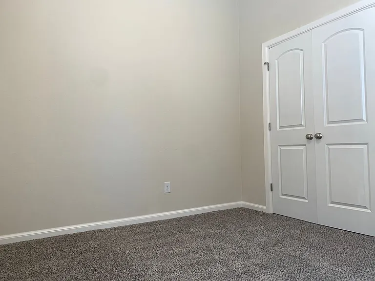 3424 Enclave Ln — Photo 7