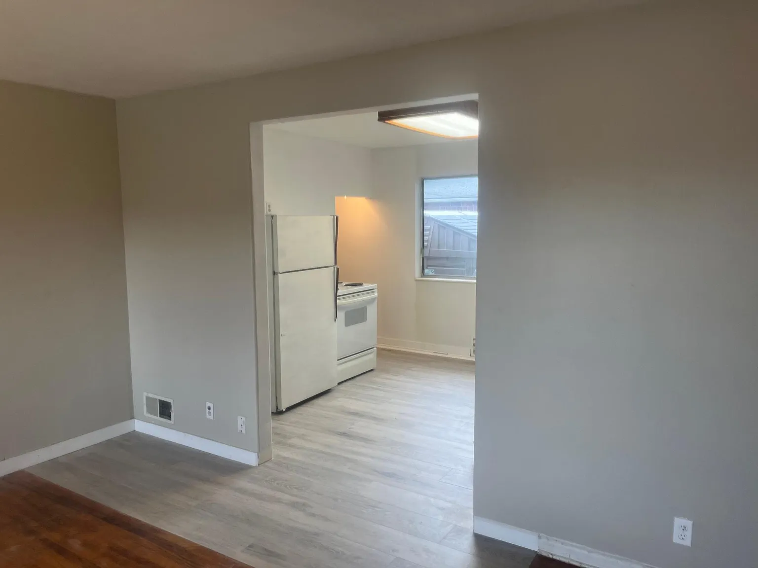 2 bed, 800 sqft, $1,480 — Photo 1