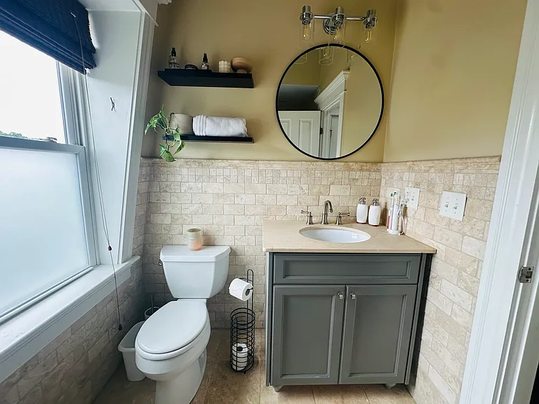 227 Mountain Ave #6 — Photo 10