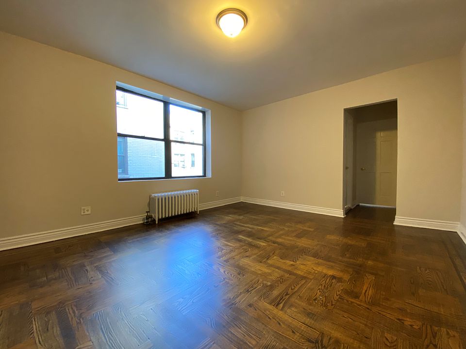1st image of 645 Ocean Ave #5600