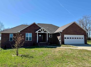 170 Oak St, Martin, TN 38237