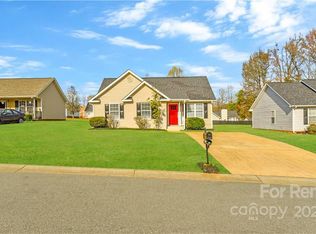 2011 Slater Springs Dr, Charlotte, NC 28216