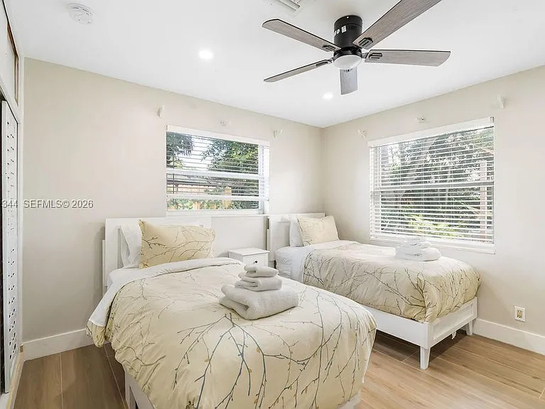 913 Lighthouse Dr — Photo 23