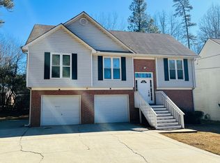 5612 Feldwood Rd, Atlanta, GA 30349
