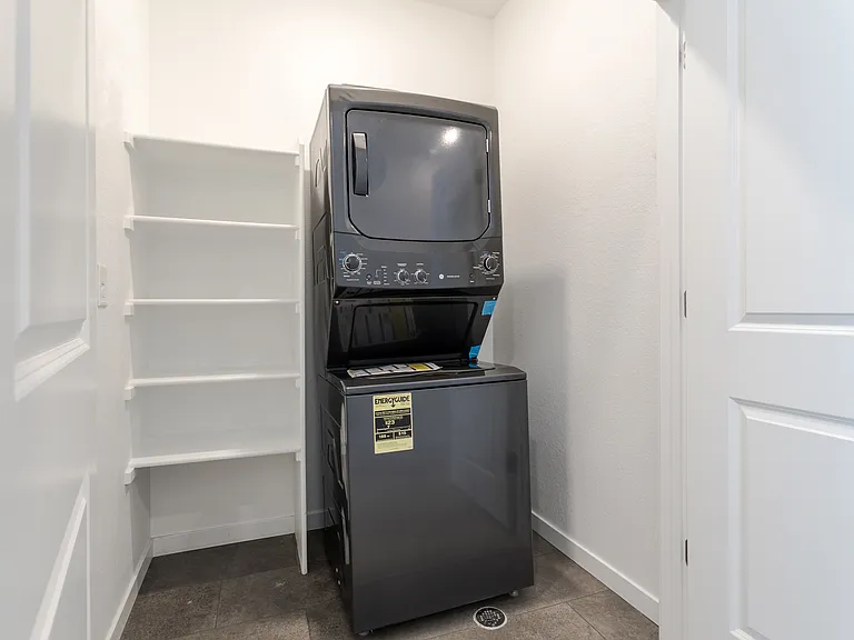 2086 S Vance Way — Photo 4