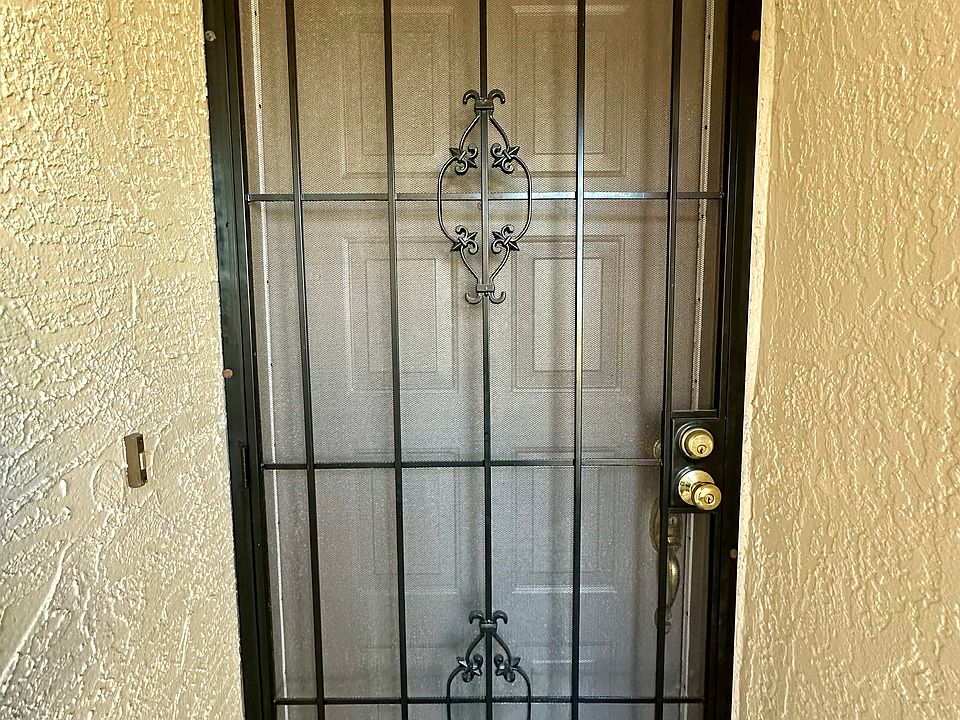1st image of 12213 Augusta Woods Cir