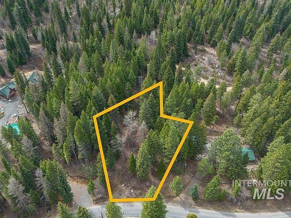 4th image of 573 W Mountain Rd