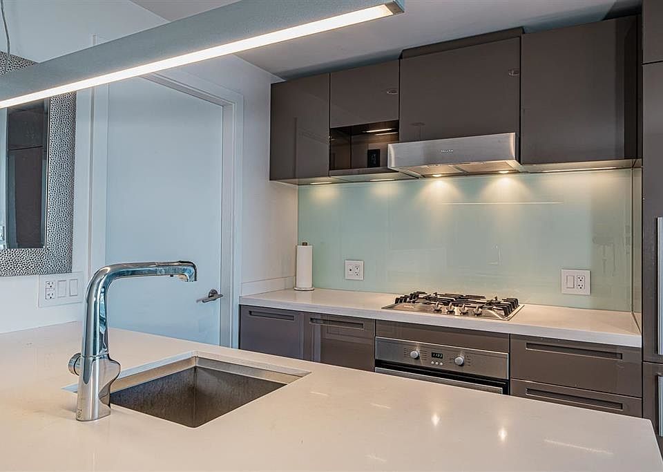 1st image of 777 Richards St #4701