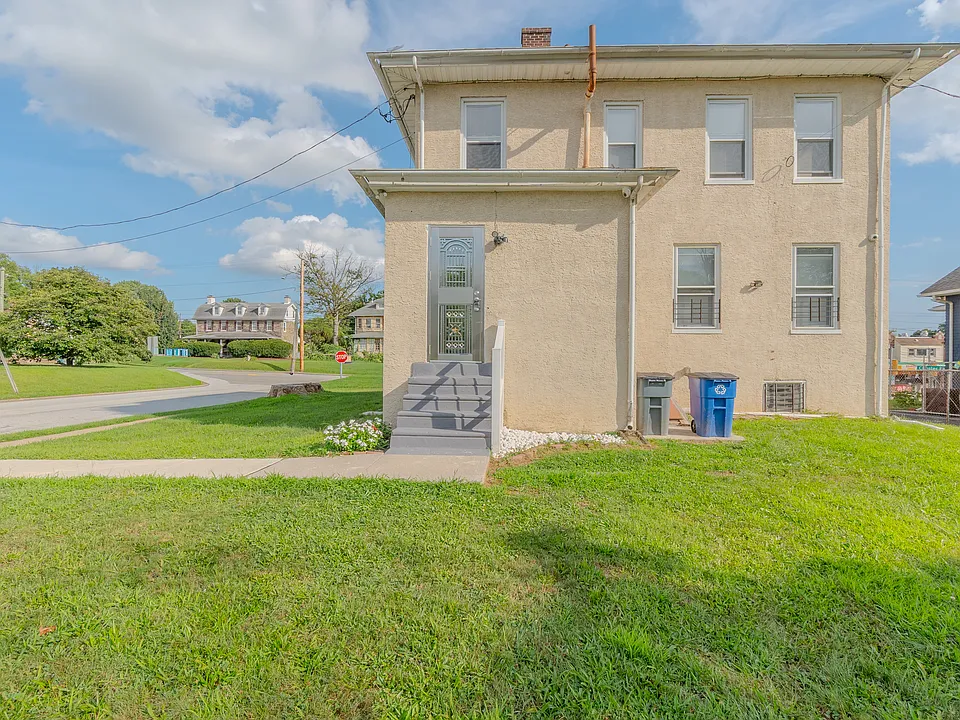 40 N Chester Pike #1