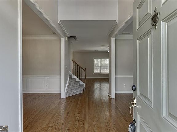 3rd image of 1795 Lake Heights Cir