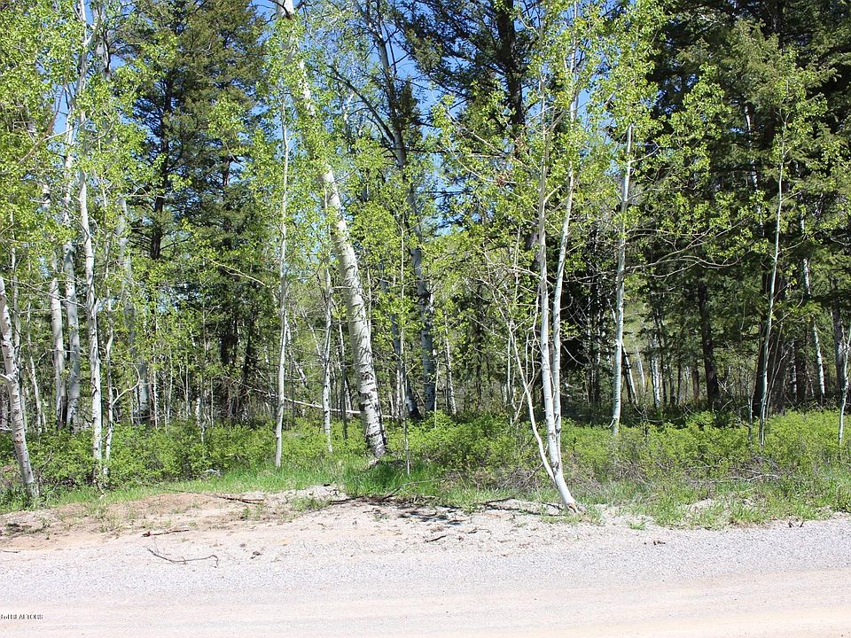 1st image of 12 N Forest Dr