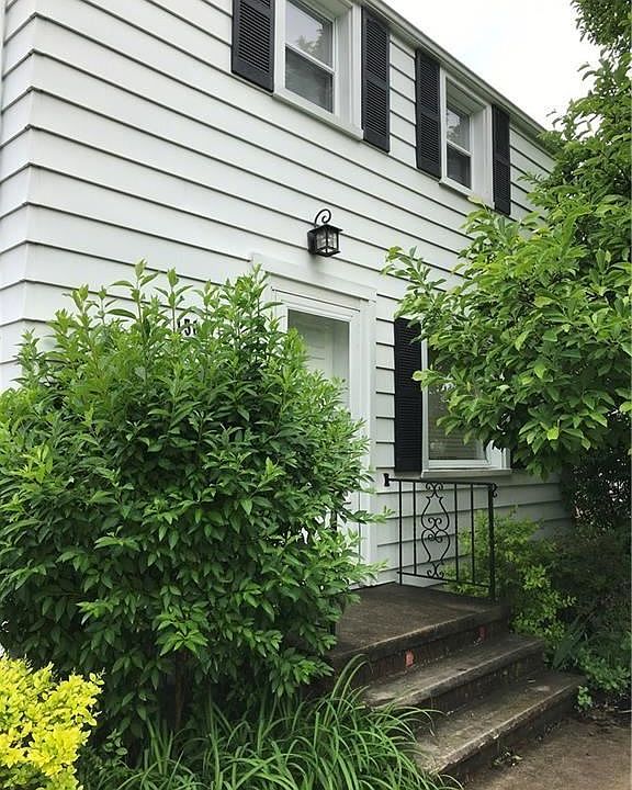 1st image of 1564 Longwood Dr