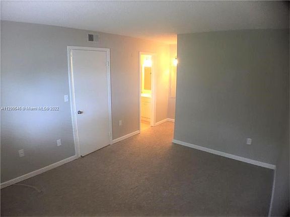 5th image of 251 Palm Cir W APT 107