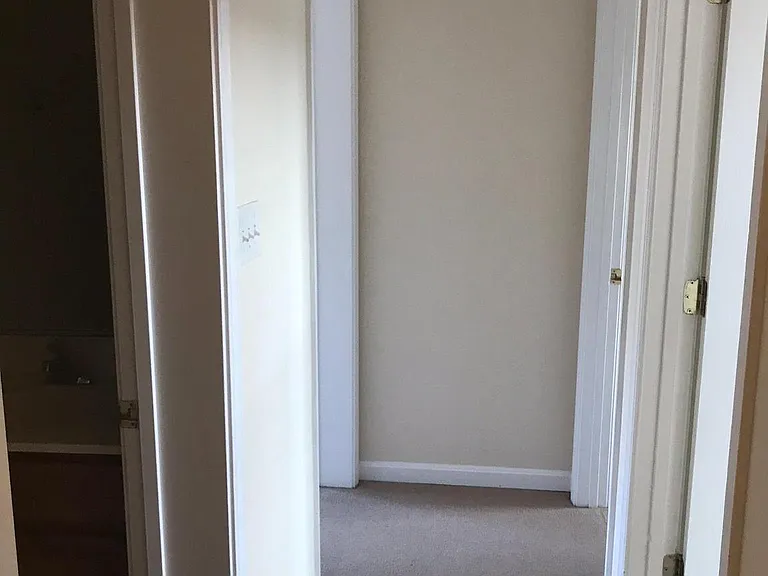 1169 Commercial Ct — Photo 17