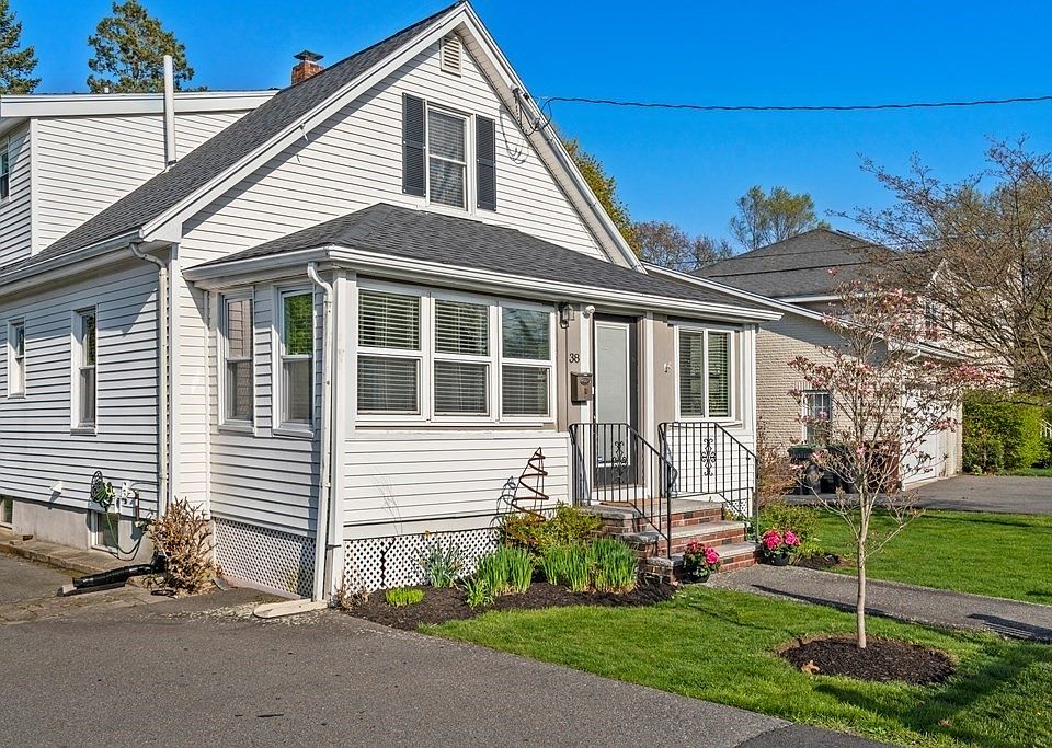 38 Beech St, Dedham, MA 02026 Zillow