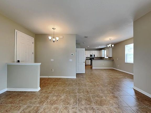 3rd image of 8361 Plantation Pointe Dr #1