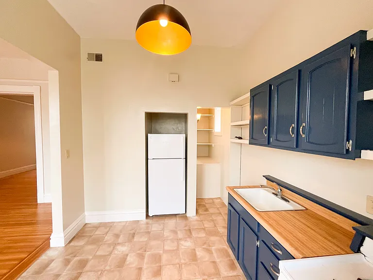 2378 Market St #1 — Photo 12