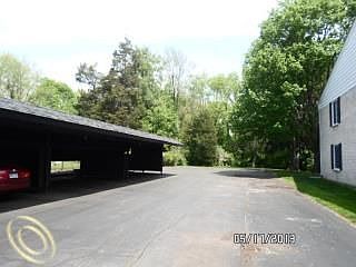 4th image of 36030 Ann Arbor Trl