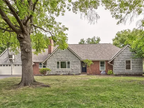 6830 W 85th Ter, Overland Park, KS 66212