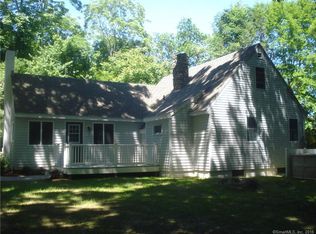 36 Roxbury Rd, Niantic, CT 06357