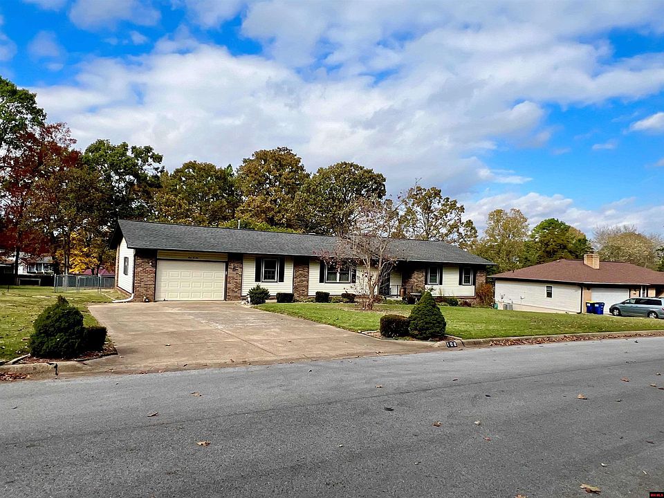 1st image of 106 N Kingswood Dr